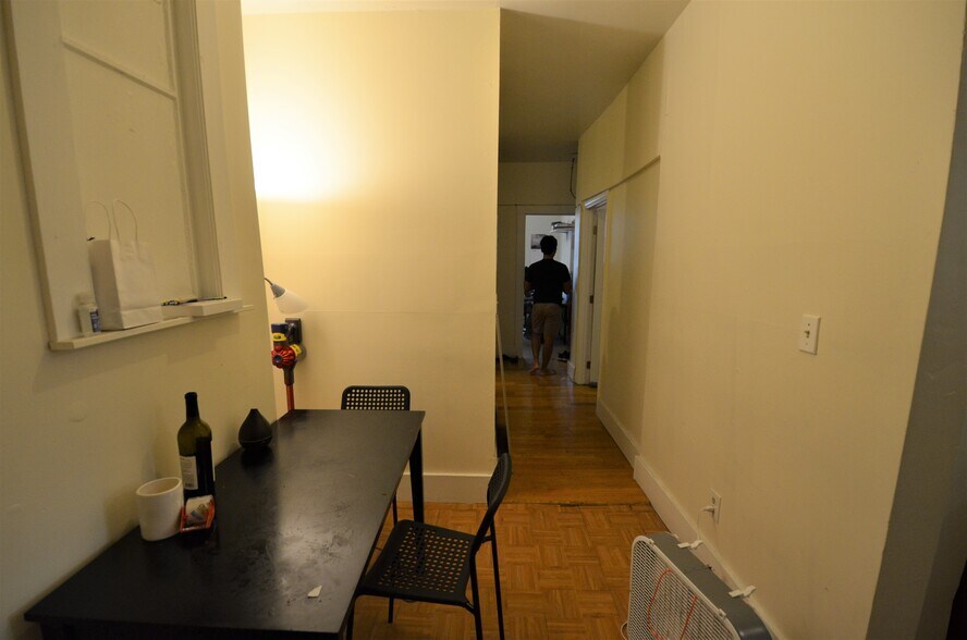 Building Photo - 37 Brookline St