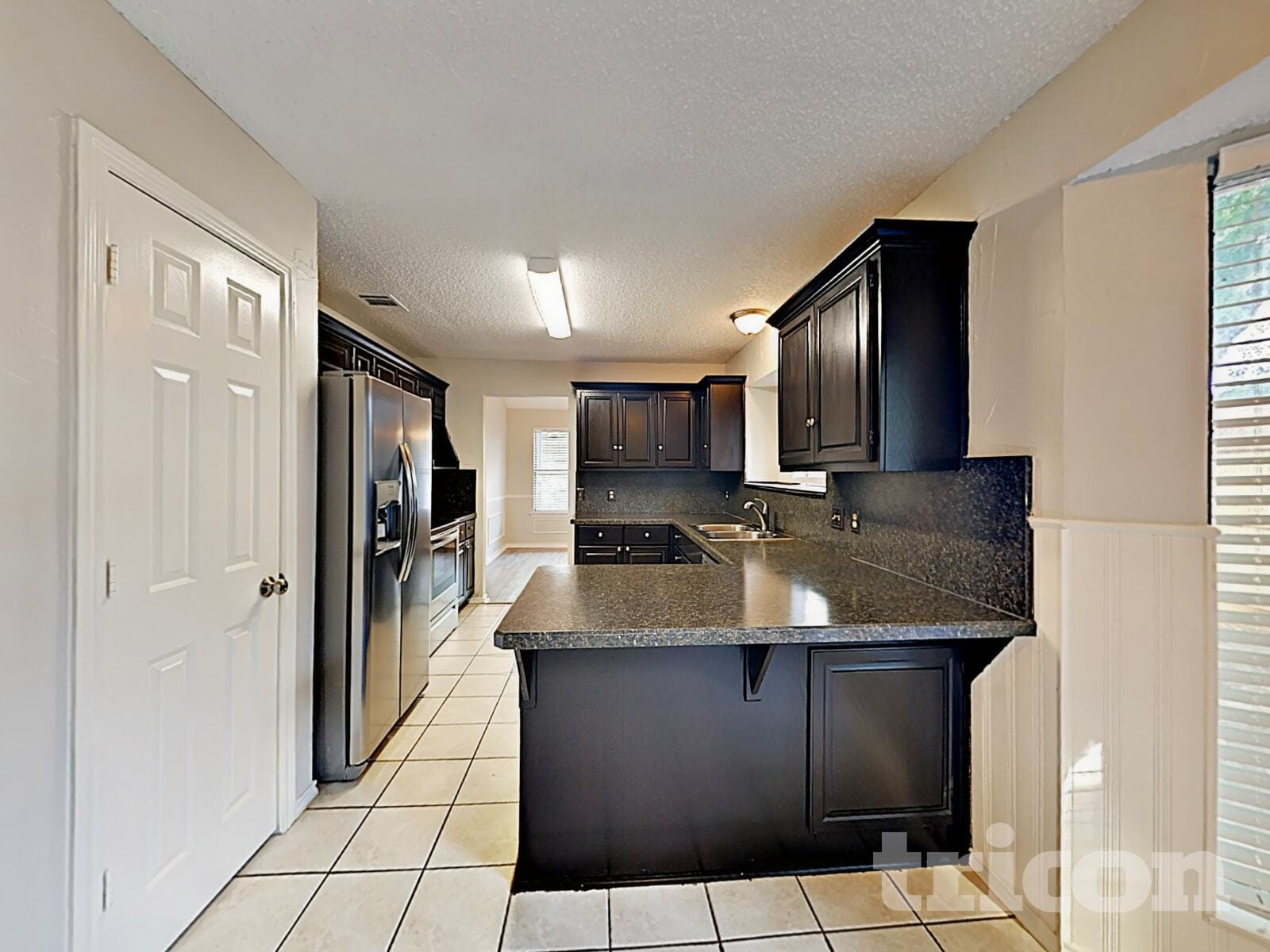 Building Photo - 6807 Keeler Dr