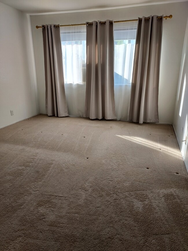 Building Photo - 1280 Coyote Creek Pl