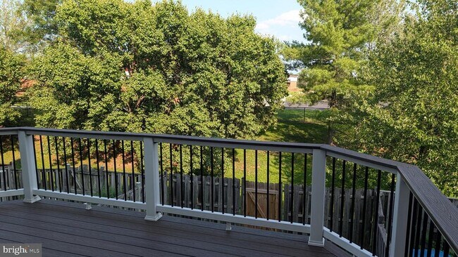 Building Photo - 20970 Rootstown Terrace