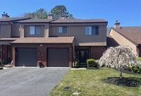 Building Photo - 22 Timber Ridge Dr