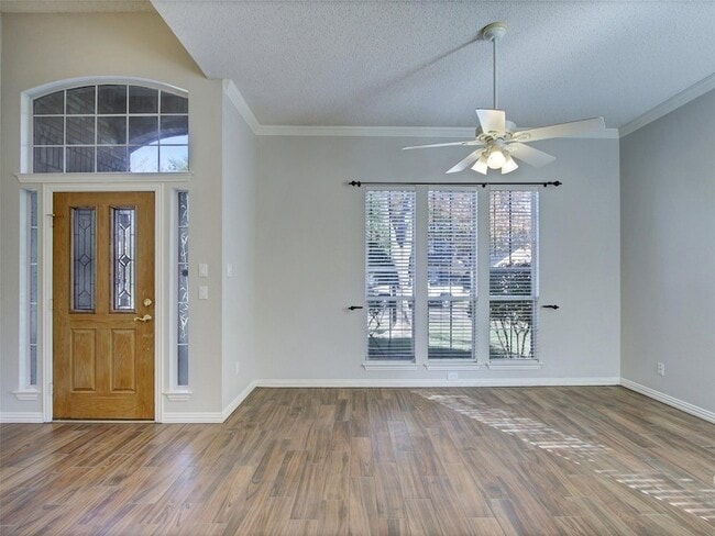 Building Photo - 11117 Knoxville Ln