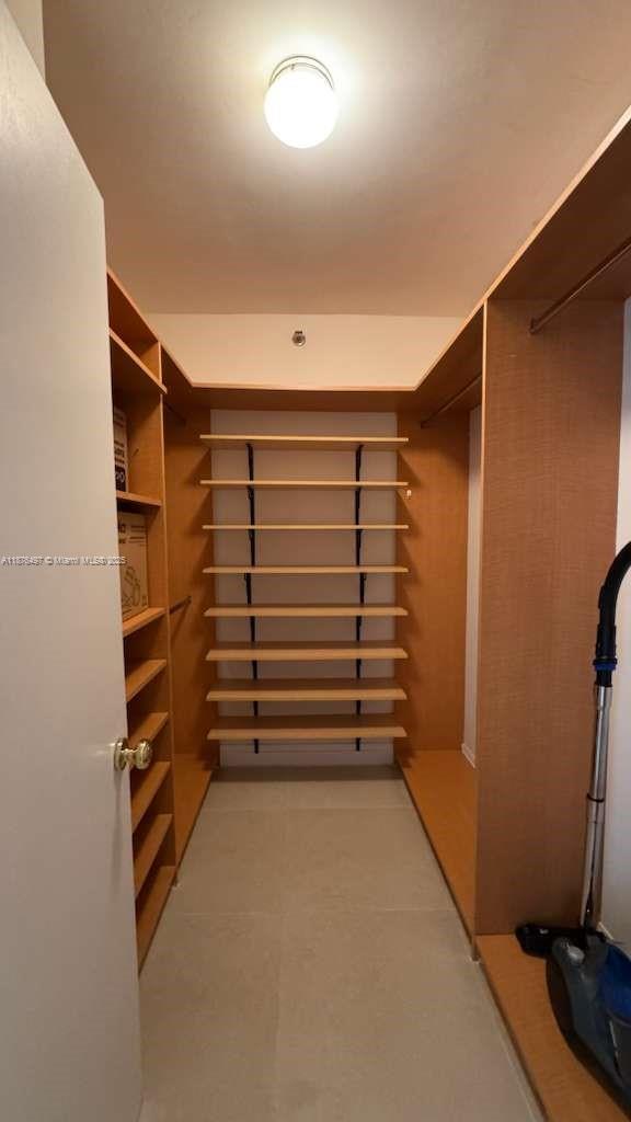 Building Photo - 11113 Biscayne Blvd