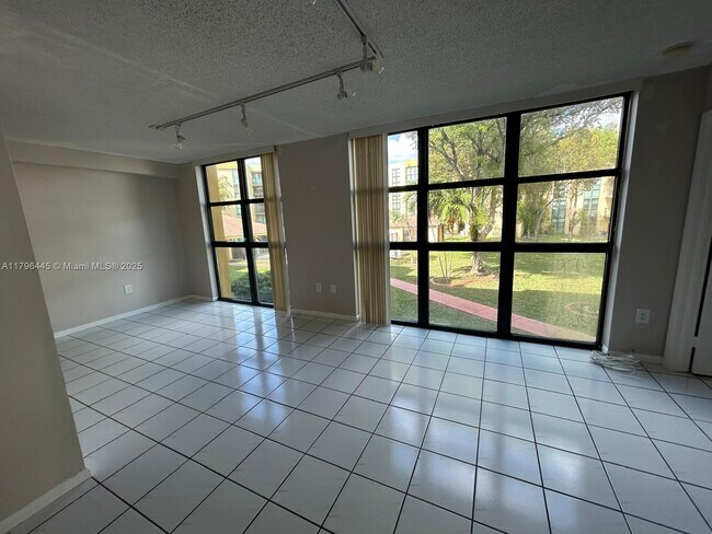 Building Photo - 11780 SW 18th St