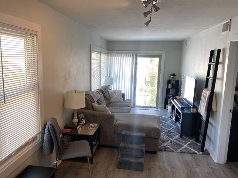 Building Photo - N53W34396-W34396 Rd Q