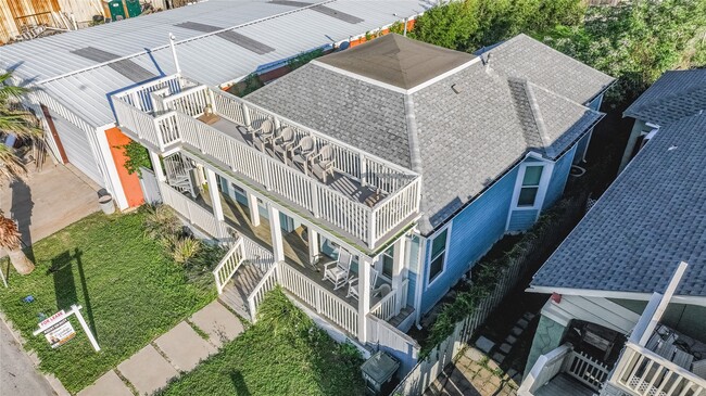 Building Photo - 2610 Ave Q 1/2