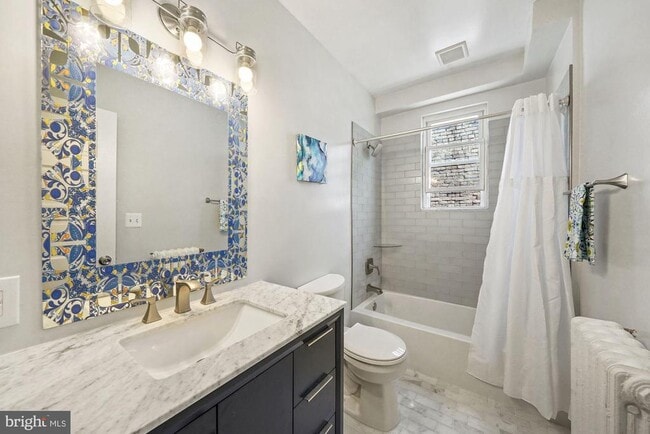 Building Photo - 747 Kentucky Ave SE