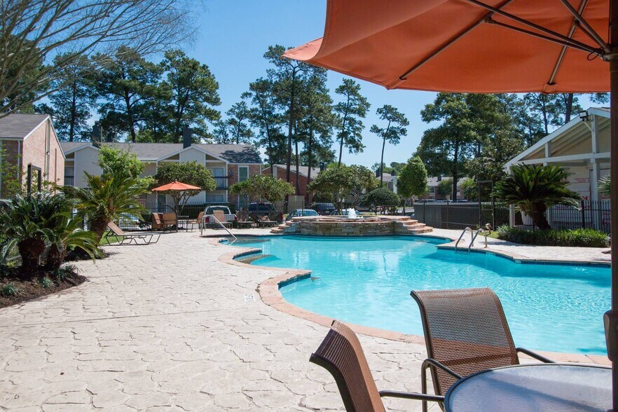 The Arden Cypress Station 905 Cypress Station Dr Houston TX 77090