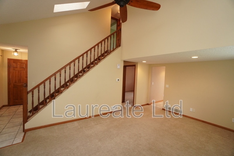 Building Photo - 5474 W Canyon Trail