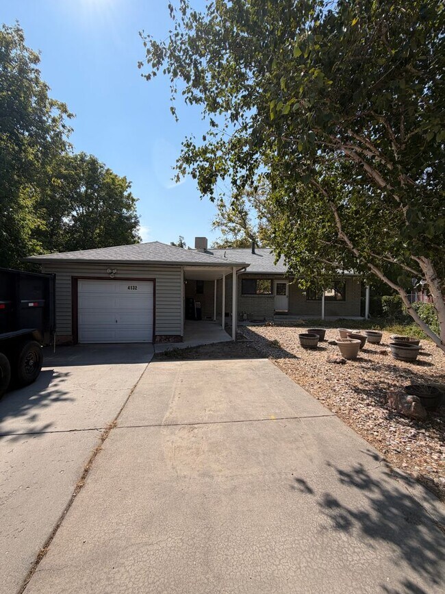 Building Photo - 4132 S Carter Cir