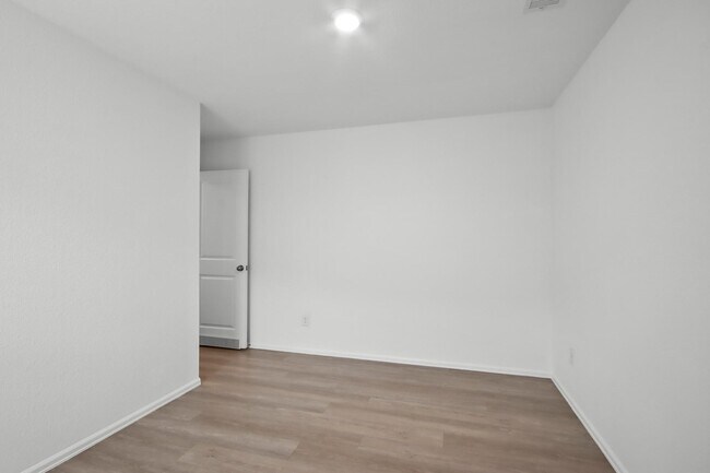 Building Photo - 8807 Bar Hbr Dr