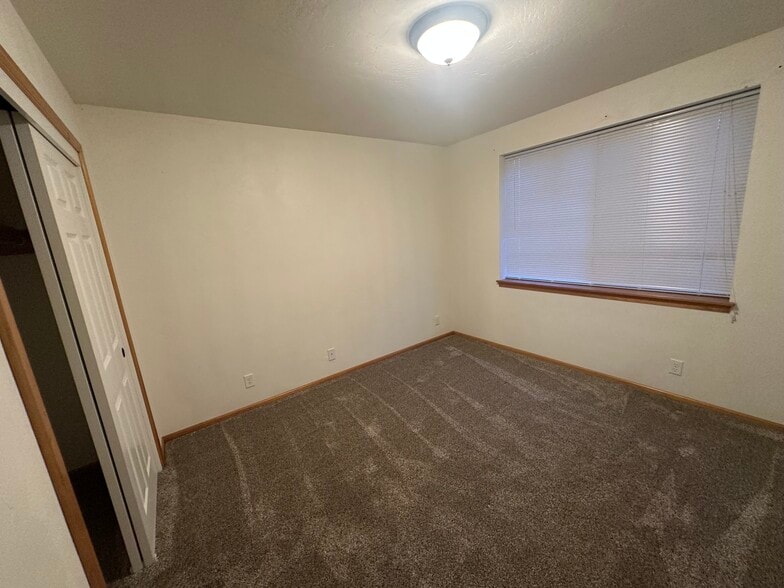 Building Photo - 1816 10th St