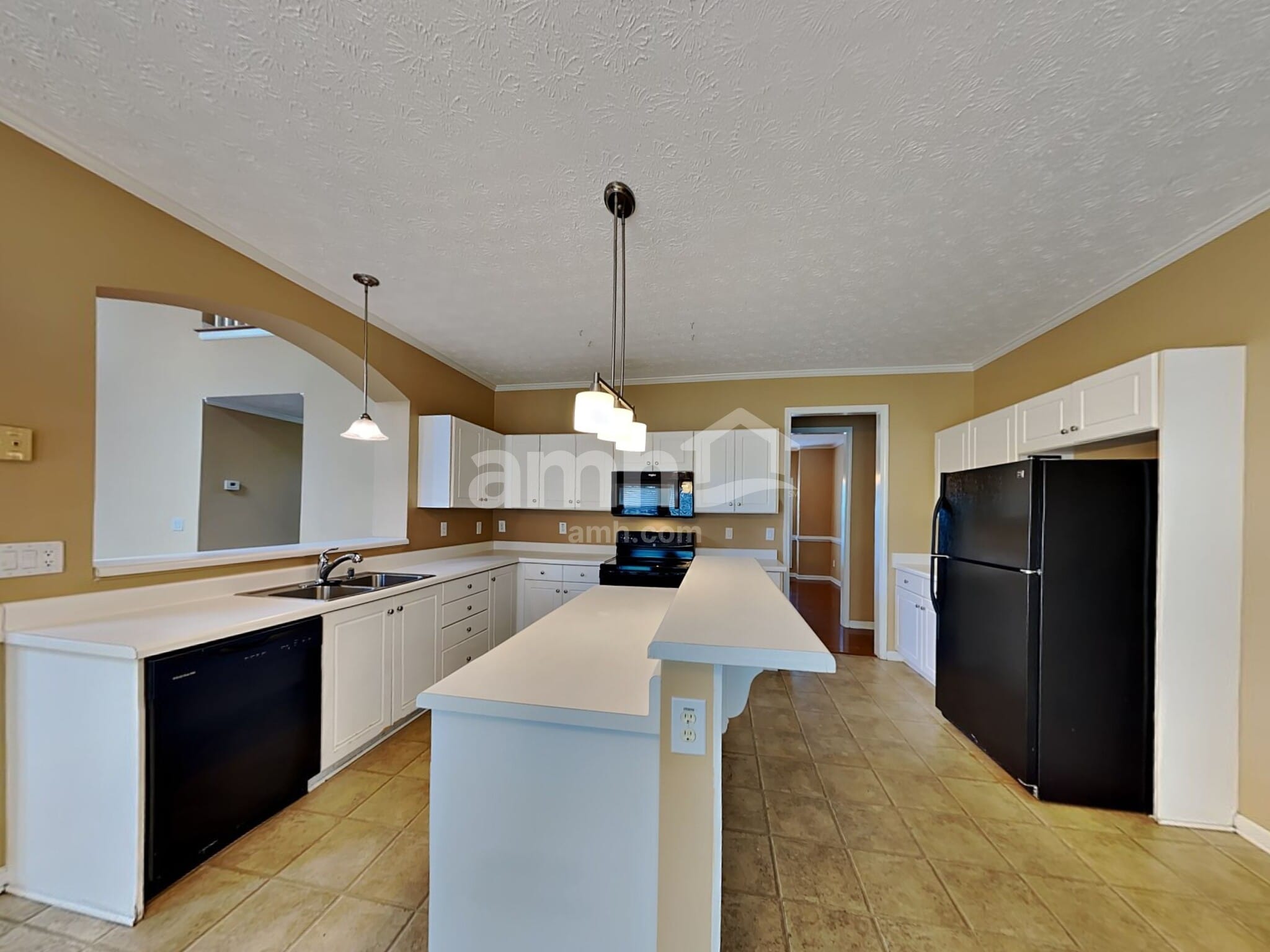 Building Photo - 340 Sunderland Cir