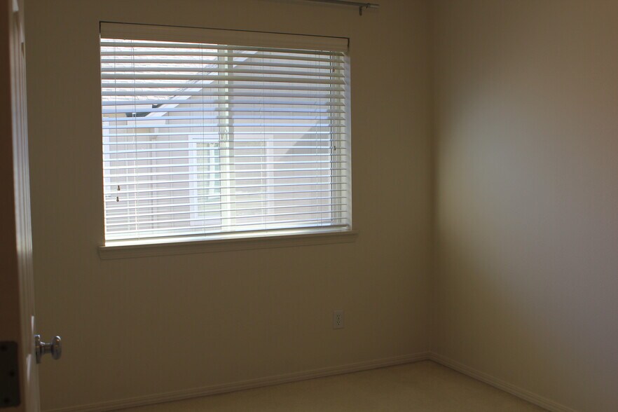 Bedroom No. 3 - 17234 SW Pleasanton Ln