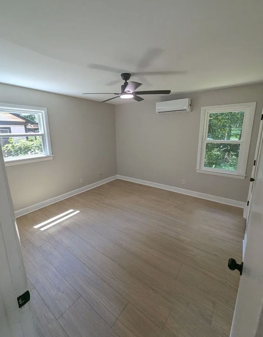 Building Photo - 2846 Kenhill Dr