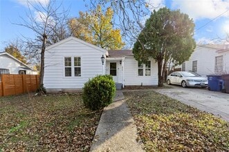 Building Photo - 3914 Shelley Blvd