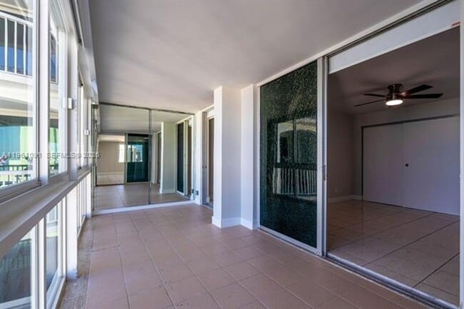 Building Photo - 5401 Collins Ave