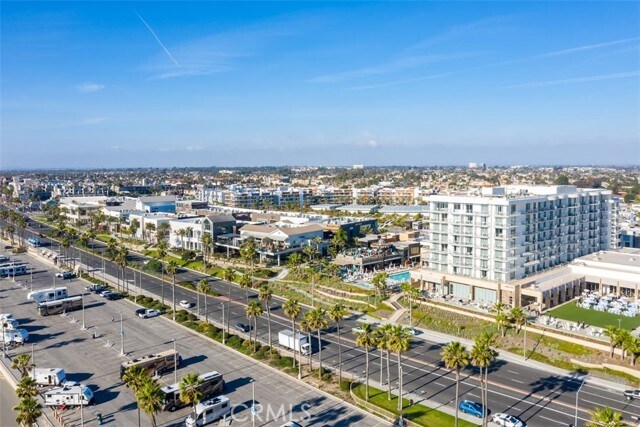 Building Photo - 200 Pacific Coast Hwy