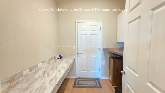 Building Photo - BRILLIANT 4 BEDROOM/2.5 BATH HOME AVAILABLE IN AVIARY at RUTLAND RANCH PARRISH!