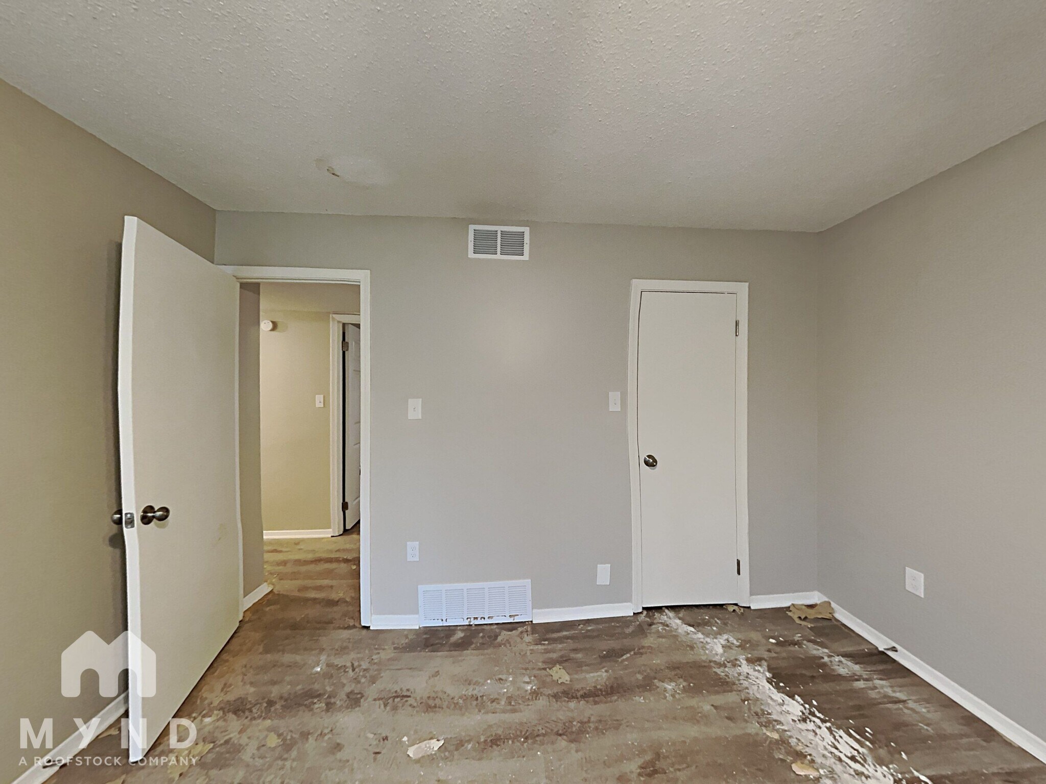 Building Photo - 4912 Summitridge Dr