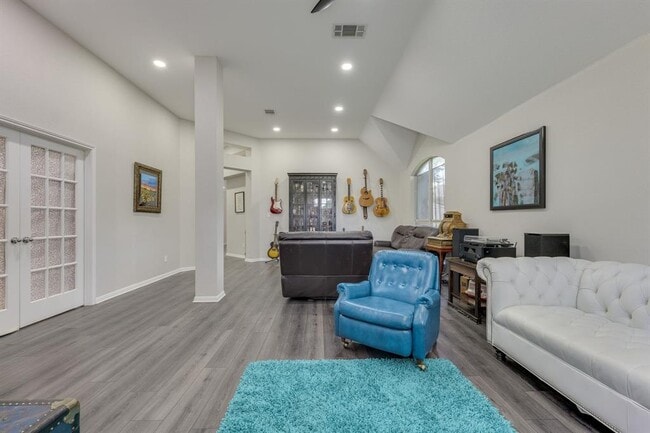 Building Photo - 8908 Pepper Rock Dr