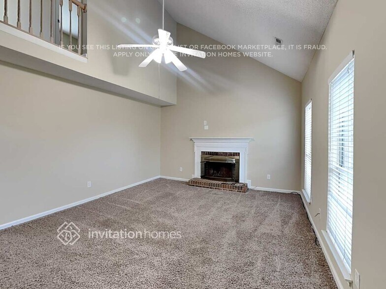 Building Photo - 5909 Creft Cir