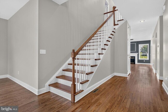 Building Photo - 1417 Hammock Way