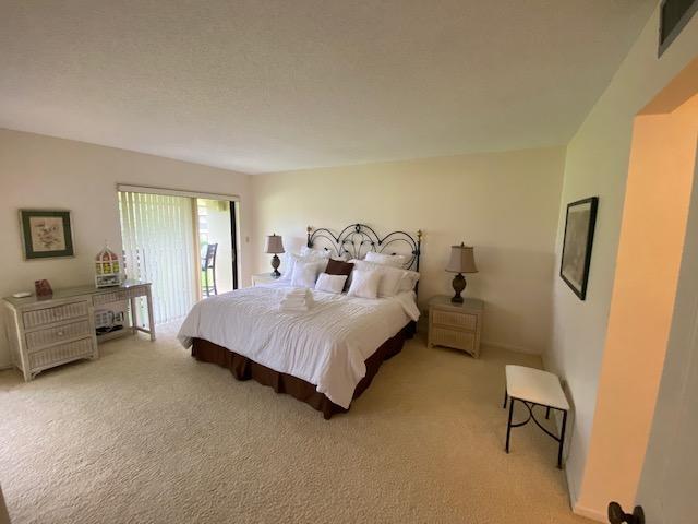 Building Photo - 1604 Clubhouse Cir