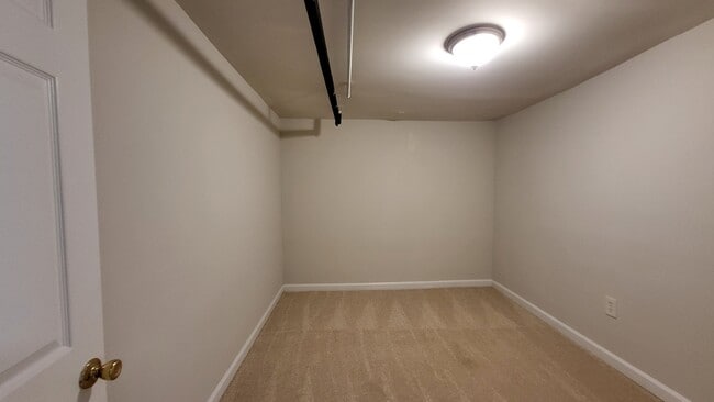 Lower Level Room - 5604 Madison St