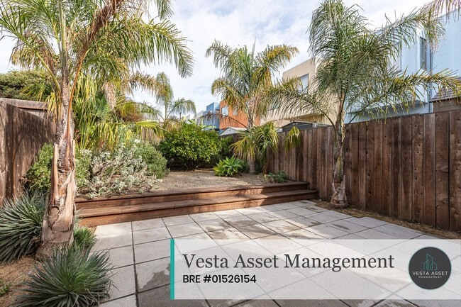 Building Photo - Bright 2BR + Office Single-Family Home wit...