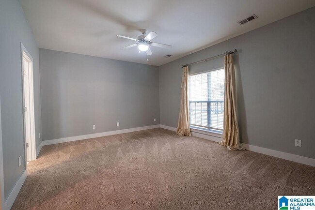 Building Photo - 216 Chesser Way