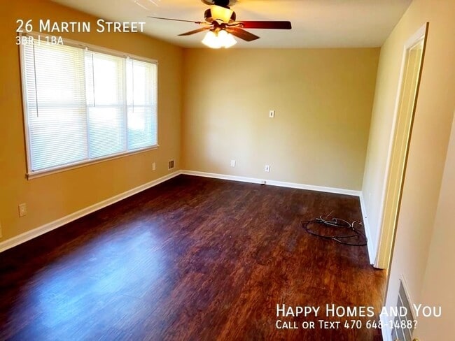 Building Photo - 26 Martin St