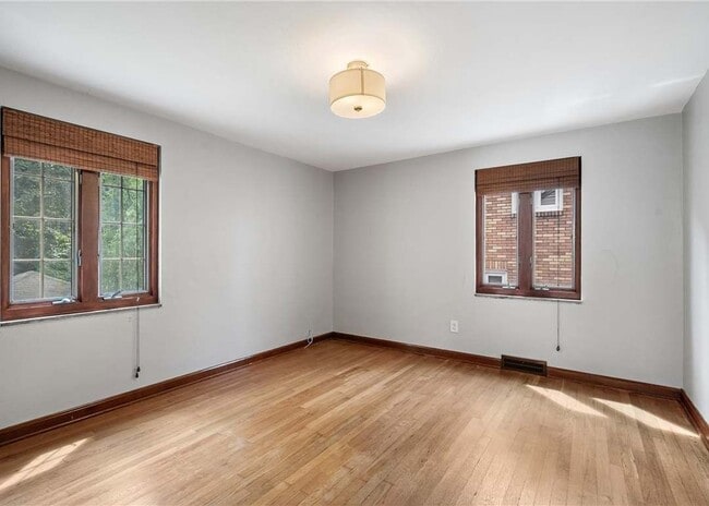 Building Photo - 3729 Baytree St