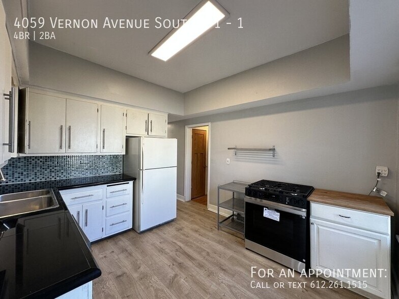 Building Photo - 4061 Vernon Ave S