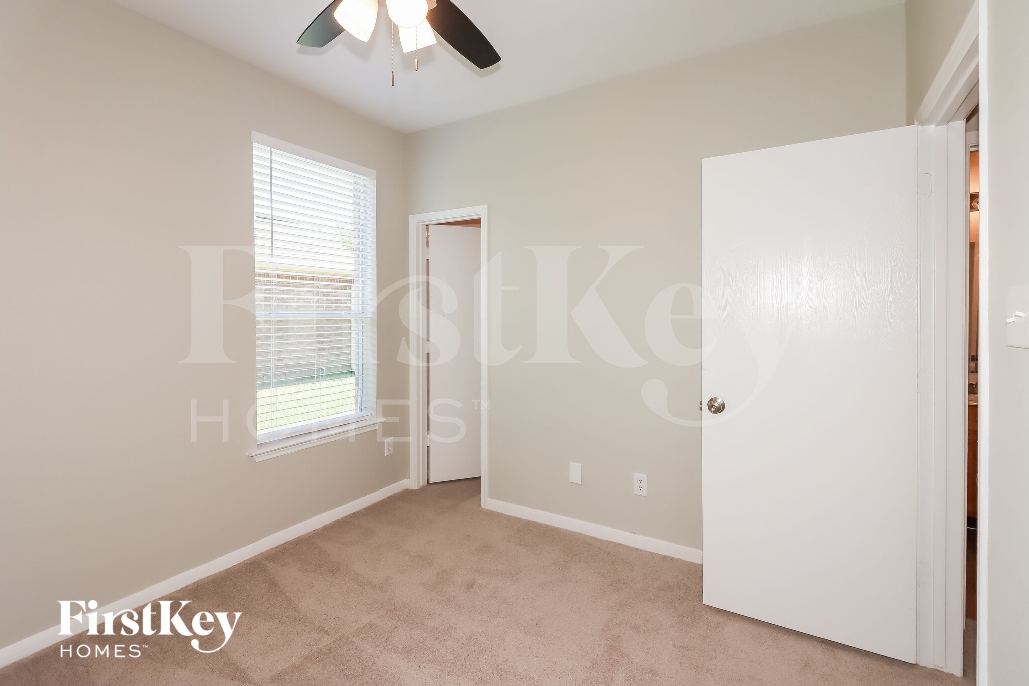 Building Photo - 11319 Sandermeyer Dr