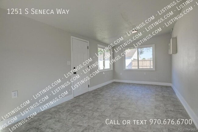 Building Photo - 1251 S Seneca Way