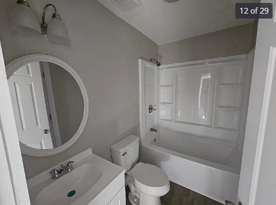 Building Photo - 207 Hidell Rd