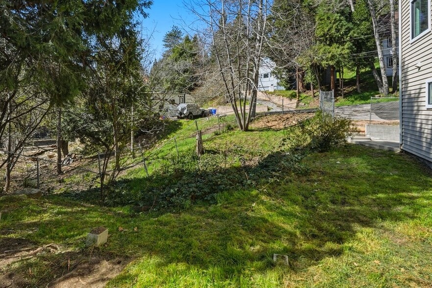 Building Photo - 23855 Zuger Dr