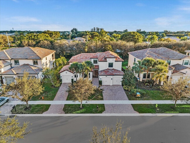 Building Photo - 10630 SW 55th St