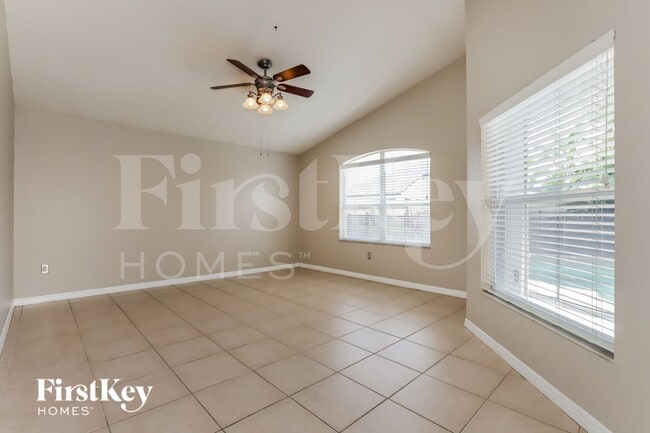 Building Photo - 2202 Cattleman Dr