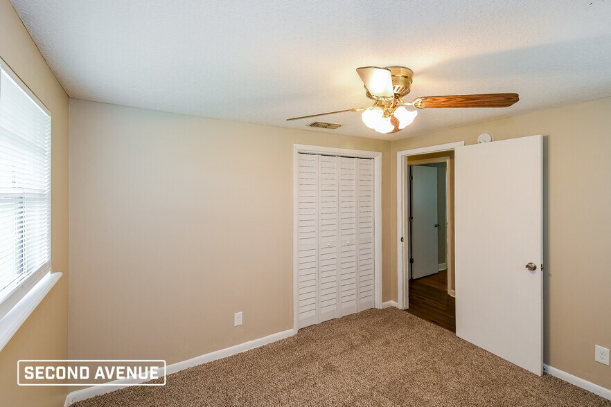 Building Photo - 5128 Bilken Dr E