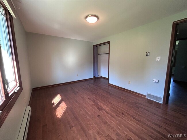 Building Photo - 6142 Berkley Dr
