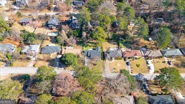 Building Photo - 2142 Cloverdale Dr SE