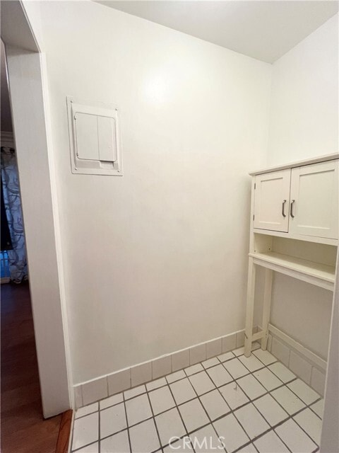 Building Photo - 2083 S Eileen Dr