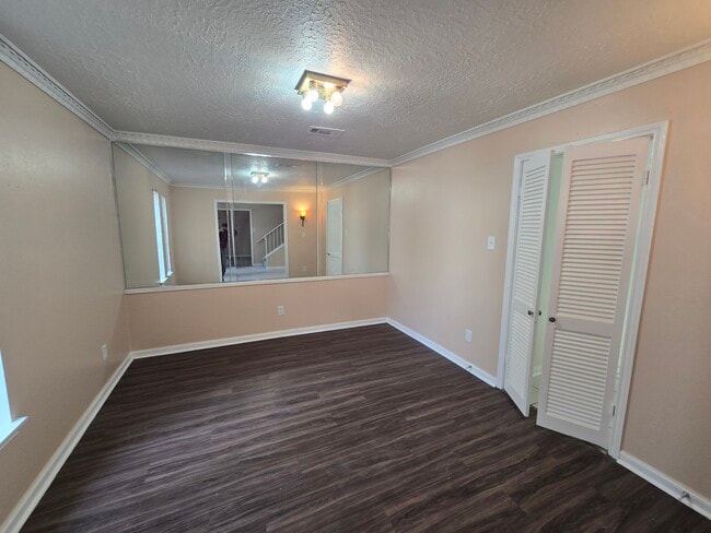 Building Photo - 9003 Haverstock Dr