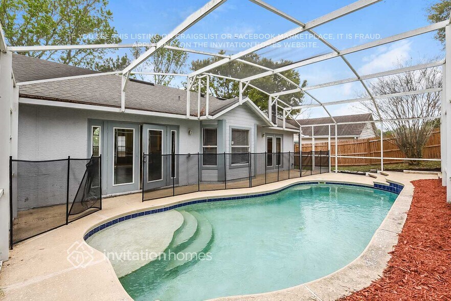 Building Photo - 282 Lake Doe Blvd