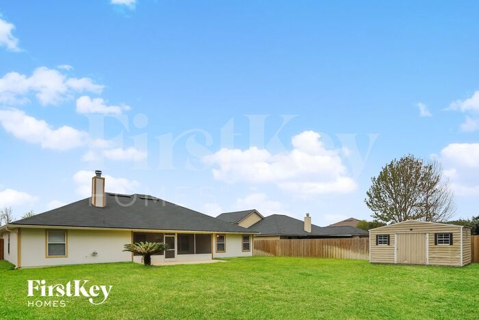 Building Photo - 2676 Westport Dr