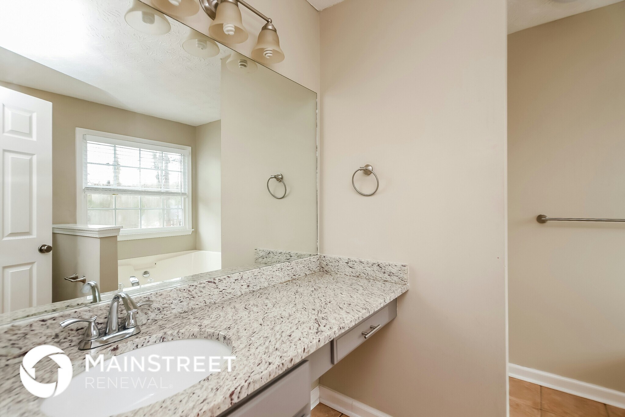 Building Photo - 304 Maplelake Dr