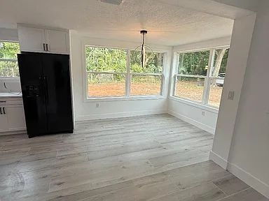 Building Photo - Beautifully Remodeled Tampa Rental | Prime Location