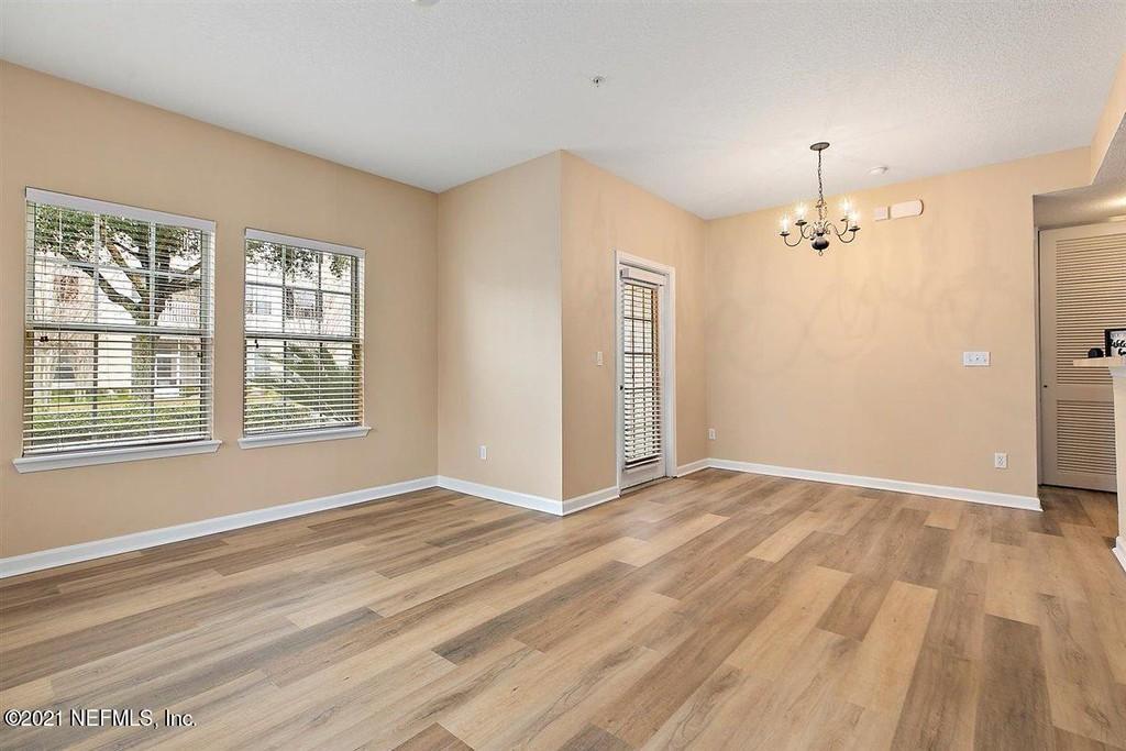 Dining Room - 575 Oakleaf Plantation Pkwy